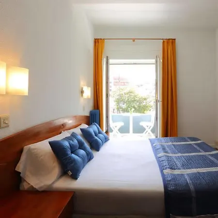 Record Готель Сан-Себастьян